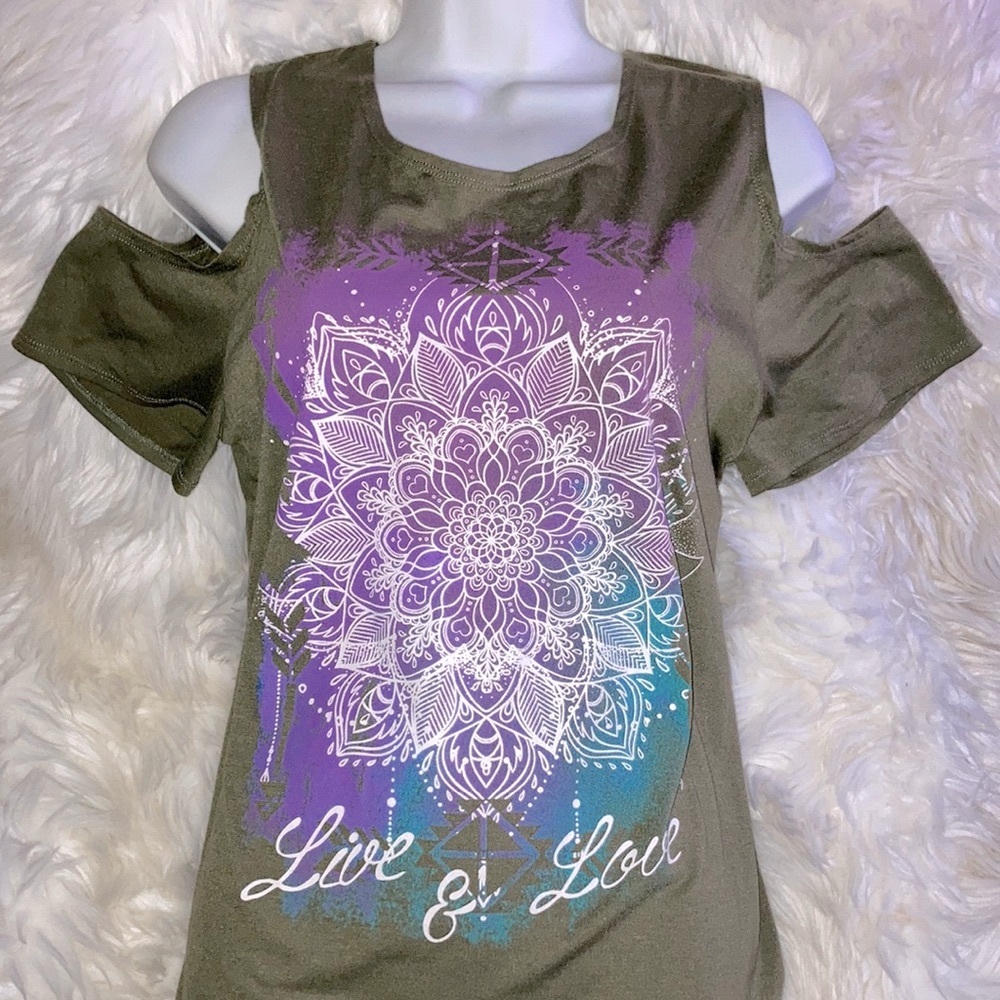 REBELLIOUS ONE Mandala Live Love Open Shoulder Olive Green Purple Top XL